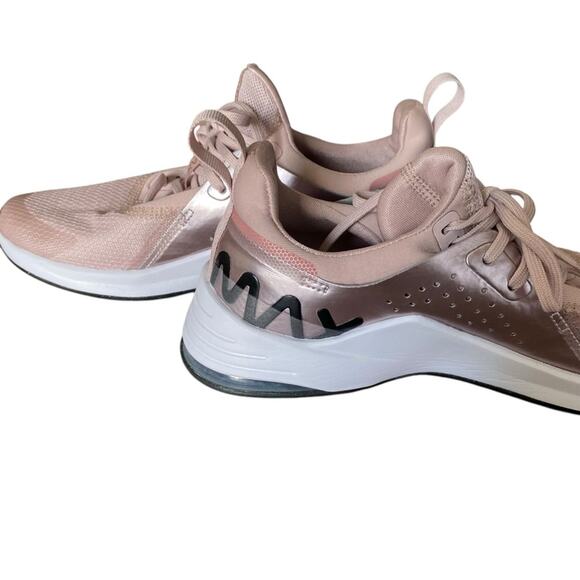 Nike Air Max Bella TR3 Rose Gold Sneakers size 7.5 - Picture 9 of 10